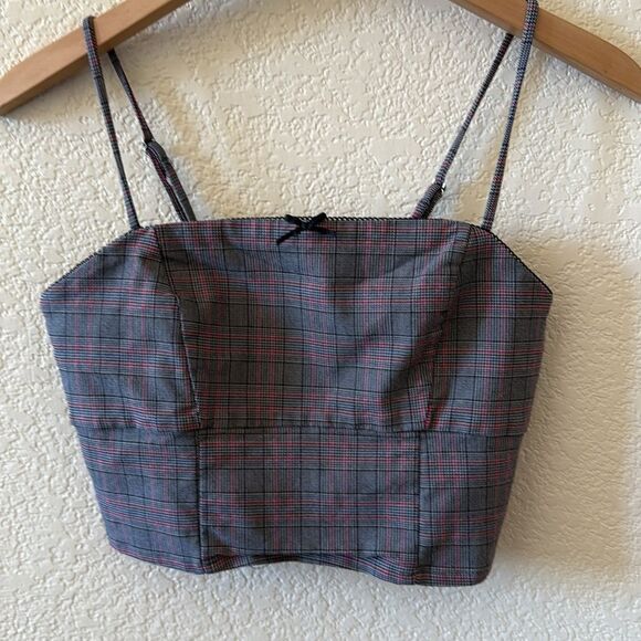 Wild Fable: Women's Size Cropped Tank Top Black and Red Plaid With Bow Medium - Picture 4 of 6